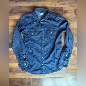 Levi’s Denim Western Shirt M | Plaid Yoke Snap Front Rancher Cowgirl Vintage
